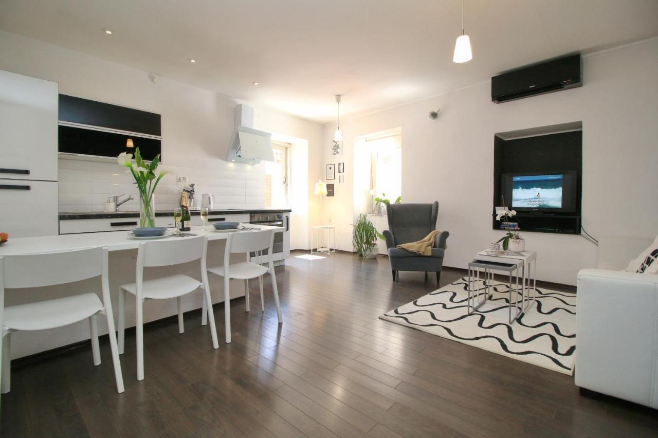 Carrera Corner Apartment Rovinj Exterior photo